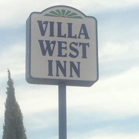 Villa West Inn Odessa Buitenkant foto